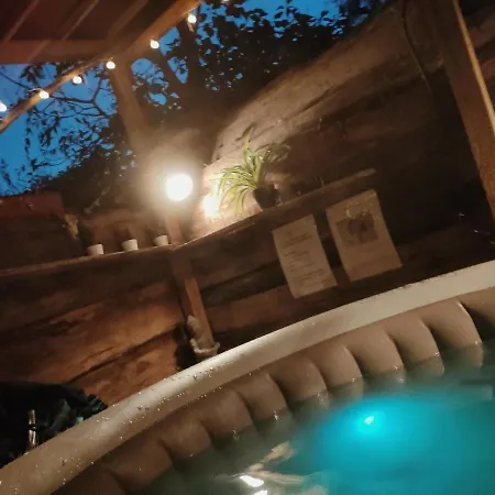 La Aux Loups Chalet