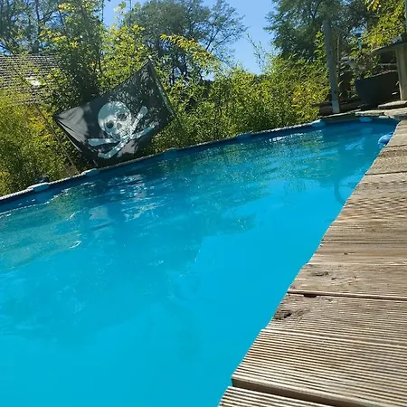 La Aux Loups 木屋 瓦卢瓦地区克雷皮