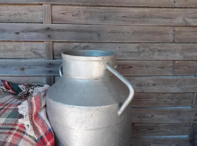 La Aux Loups 木屋 瓦卢瓦地区克雷皮